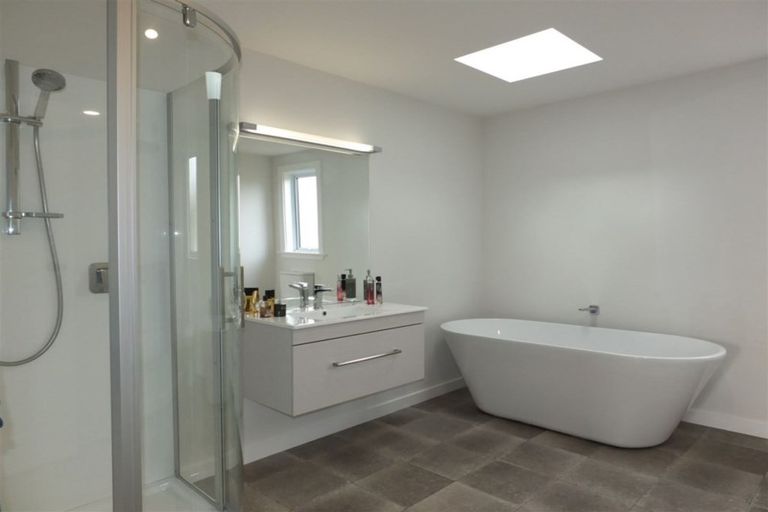 Photo of property in 190 Douglas Street, Highfield, Timaru, 7910