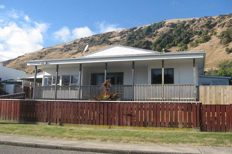 Photo of property in 73 Ames Street, Paekakariki, 5034