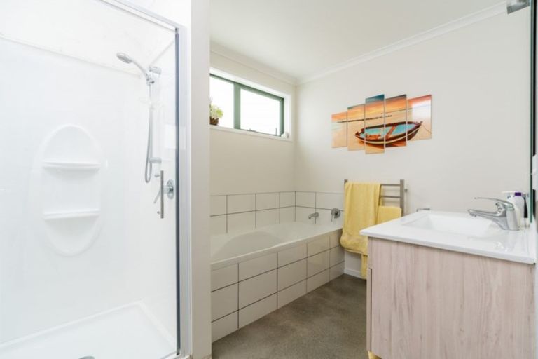 Photo of property in 21 Flax Street, Ruakaka, 0116