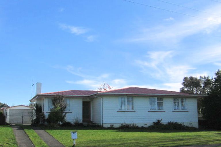 Photo of property in 68 Lethbridge Street, Feilding, 4702