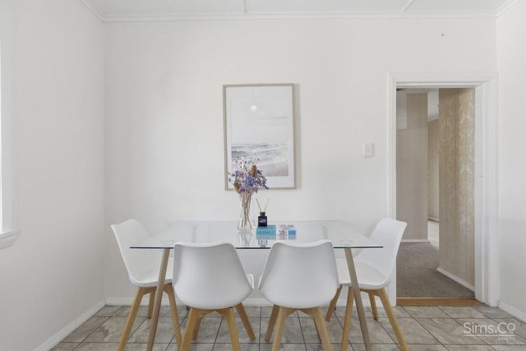 Photo of property in 72 Alma Road, Gonville, Whanganui, 4501