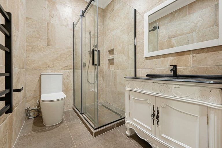 Photo of property in 18 Charlton Avenue, Mount Eden, Auckland, 1024