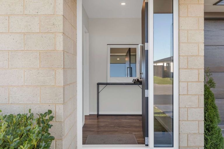 Photo of property in 49 Fairbairn Road, Rolleston, 7614