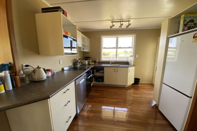 Photo of property in 5 Kowhai Place, Eltham, 4322