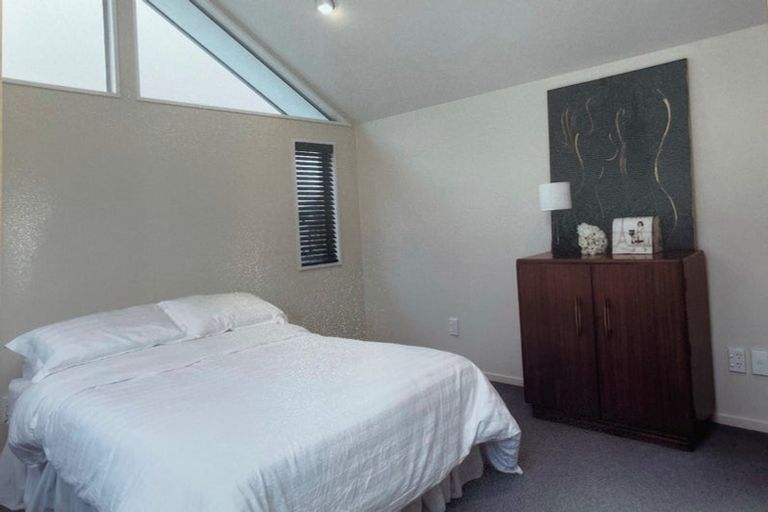 Photo of property in 7a Whitmore Street, Edgeware, Christchurch, 8013