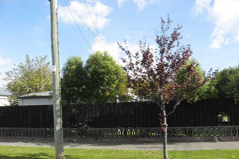 Photo of property in 63 Hounslow Street, Ilam, Christchurch, 8041