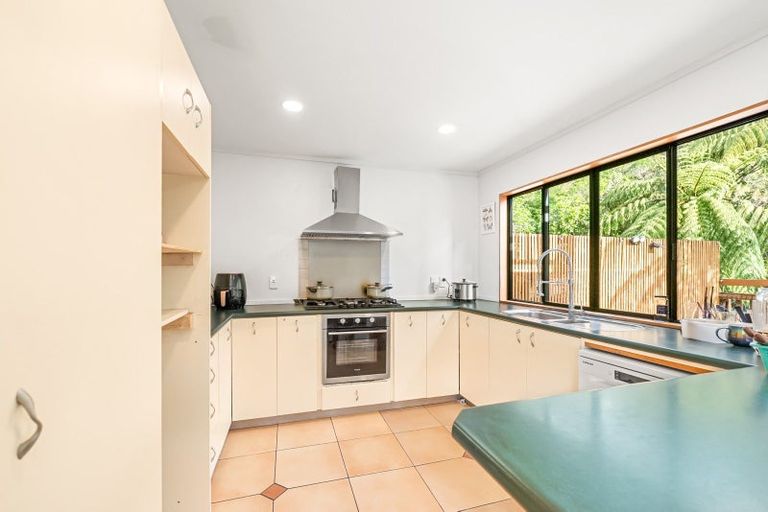 Photo of property in 1/8 Swainson Street, Naenae, Lower Hutt, 5011