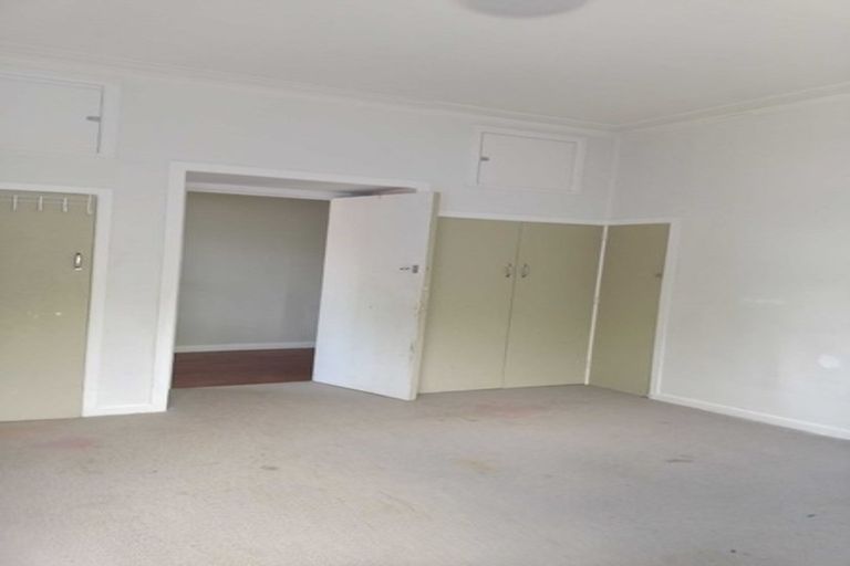 Photo of property in 23 Earlsworth Road, Mangere East, Auckland, 2024