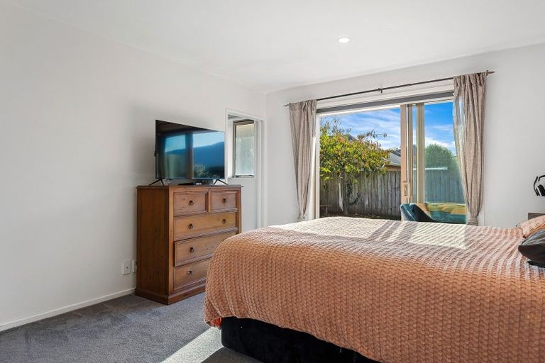 Photo of property in 16 Cockle Lane, Waimairi Beach, Christchurch, 8083