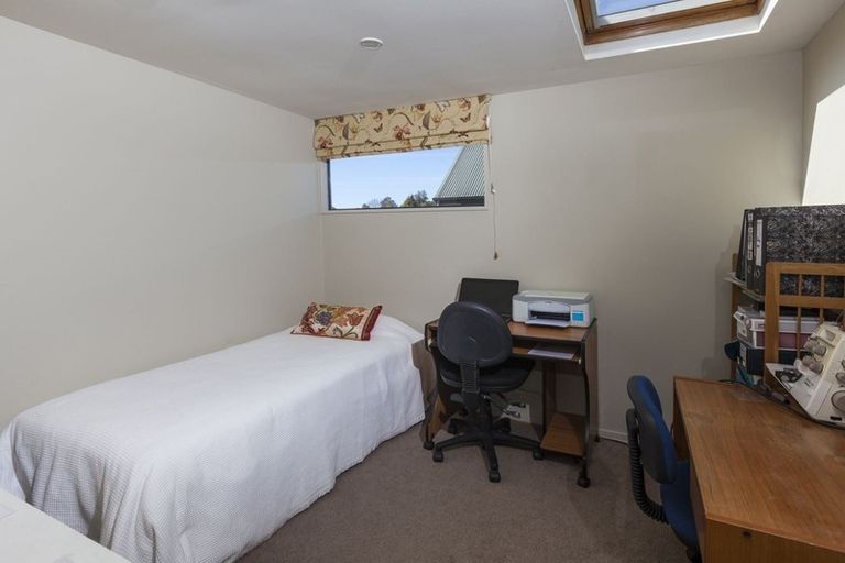 Photo of property in 57 Hinau Street, Fendalton, Christchurch, 8041