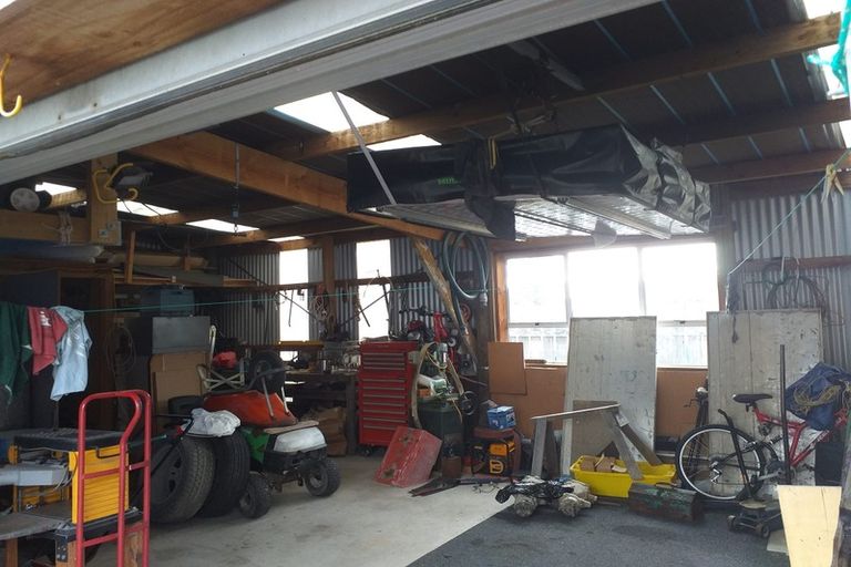 Photo of property in 5 Larsen Street, Westport, 7825