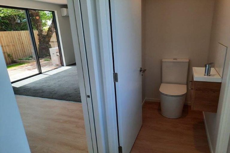 Photo of property in 2/42 Gibbon Street, Sydenham, Christchurch, 8023