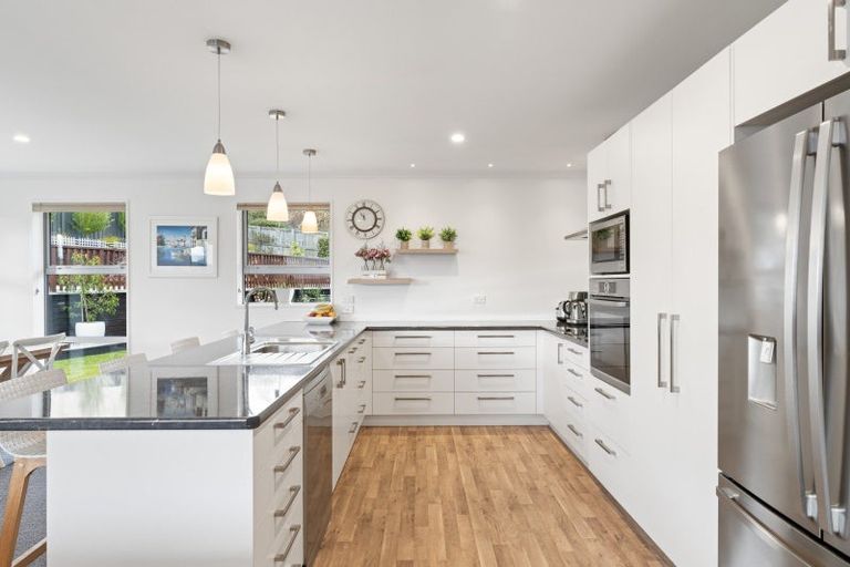 Photo of property in 35 Irwin Logan Drive, Mosgiel, 9024