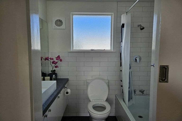 Photo of property in 8/544 Barbadoes Street, Edgeware, Christchurch, 8013