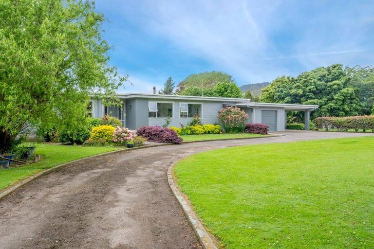 Photo of property in 1133 Queen Street East, Levin, 5571