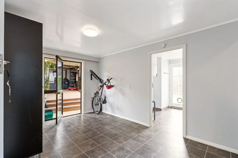 Photo of property in 5 Kawiu Road, Levin, 5510