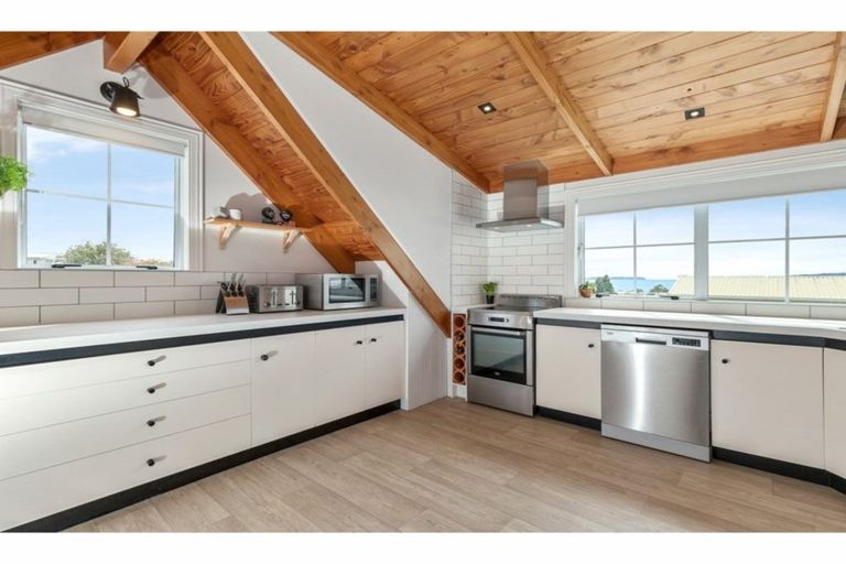 Photo of property in 20 Snells Beach Road, Snells Beach, 0920