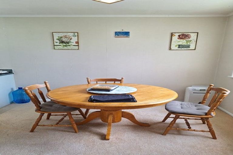 Photo of property in 5 Brown Street, Wallaceville, Upper Hutt, 5018