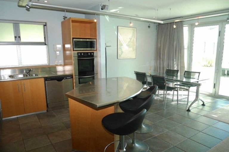 Photo of property in 6 The Esplanade, Raumati South, Paraparaumu, 5032