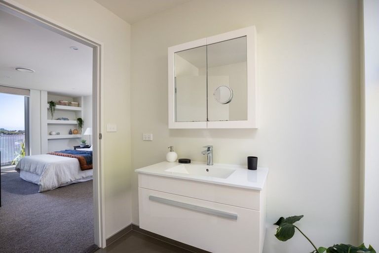 Photo of property in 14b Maple Crescent, Whalers Gate, New Plymouth, 4310