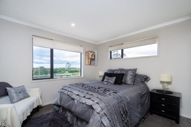 Photo of property in 28 Peters Lane, Taupaki, Henderson, 0782