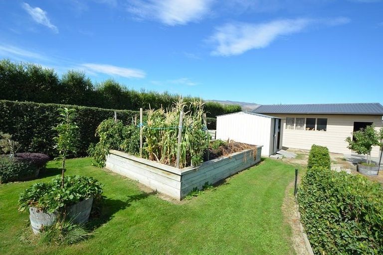 Photo of property in 32 Missy Crescent, Mount Pisa, Cromwell, 9383