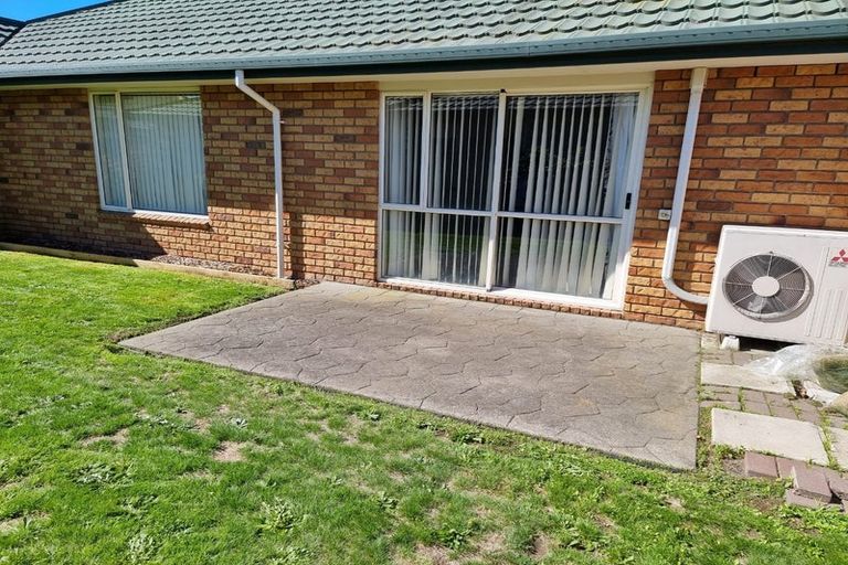 Photo of property in 12a Topham Lane, Hornby, Christchurch, 8042