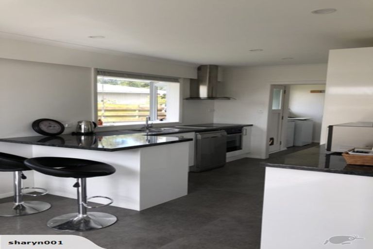 Photo of property in 43b Abraham Crescent, Milson, Palmerston North, 4414