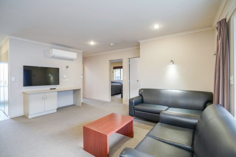 Photo of property in 12a-c Camden Street, Turnbull Thomson Park, Invercargill, 9810