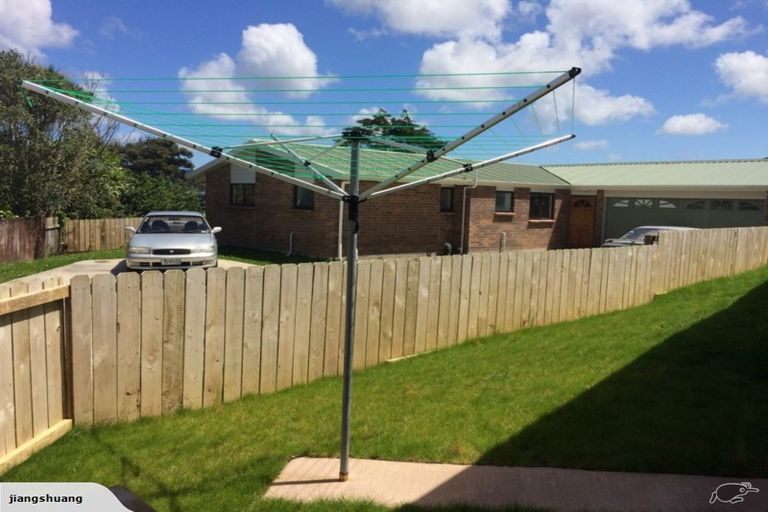 Photo of property in 58c Don Buck Road, Massey, Auckland, 0614