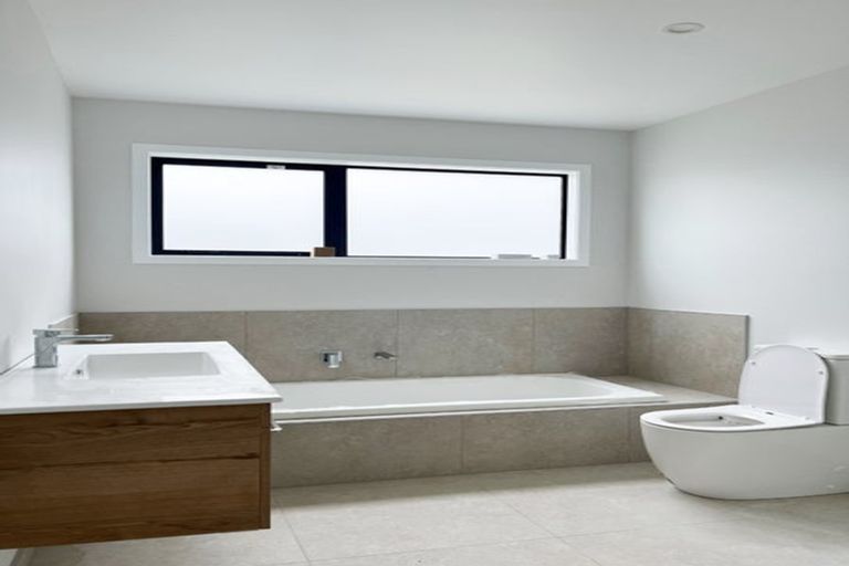 Photo of property in 4 Dunn Street, Lake Hawea, Wanaka, 9382