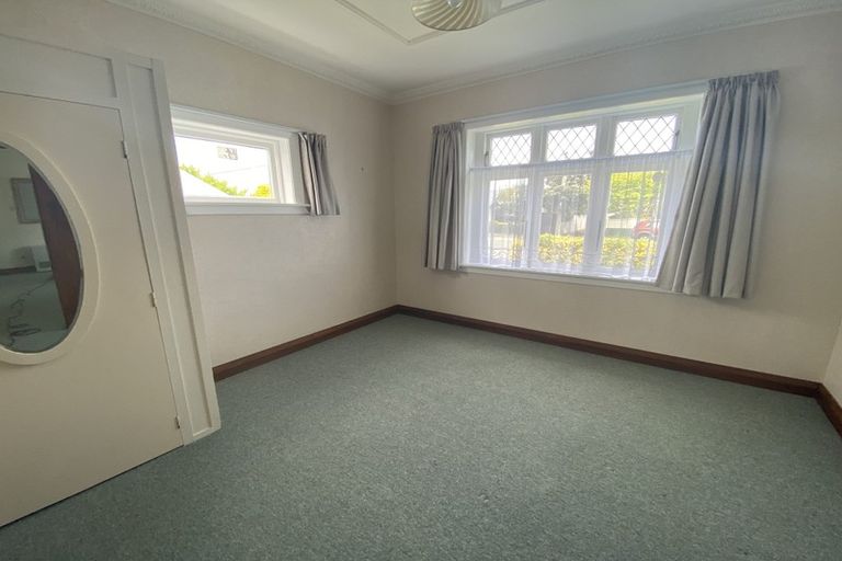 Photo of property in 2a Tennyson Street, Petone, Lower Hutt, 5012