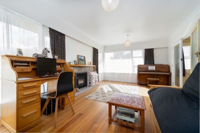 Photo of property in 59 Daniell Street, Featherston, 5710