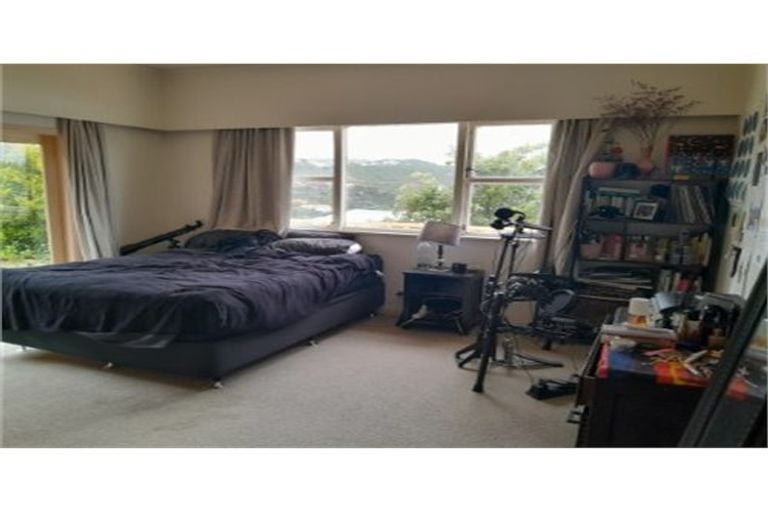 Photo of property in 37 Milne Terrace, Island Bay, Wellington, 6023