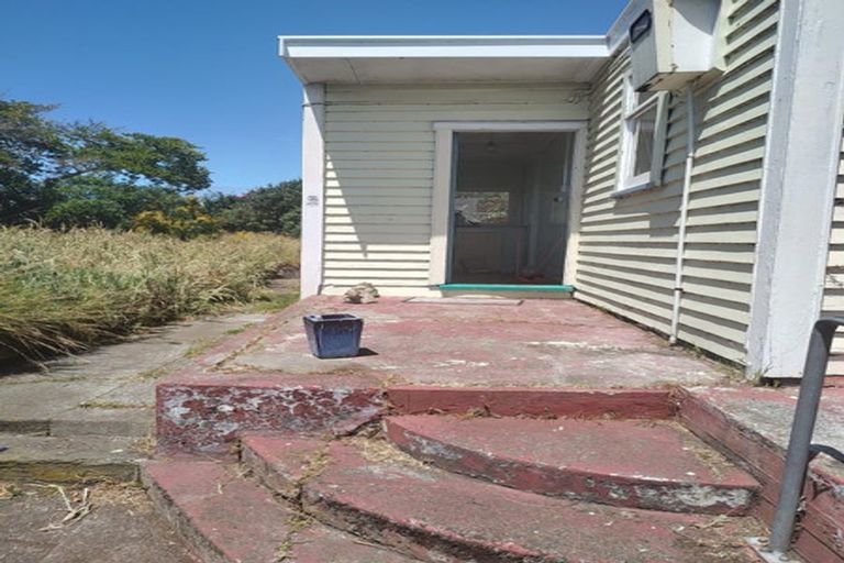 Photo of property in 19 Toi Street, Tawhero, Whanganui, 4501