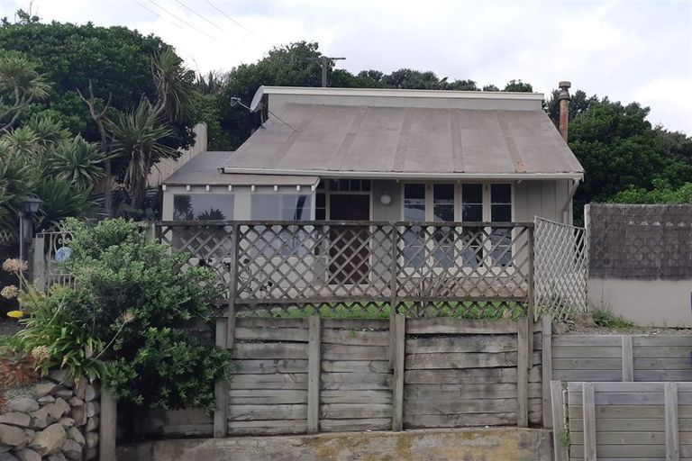 Photo of property in 3b The Esplanade, Raumati South, Paraparaumu, 5032