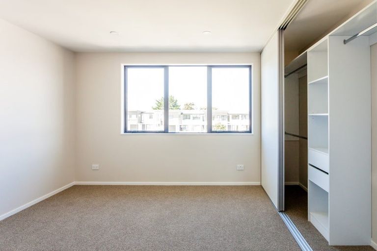 Photo of property in 35 Tahuhu Road, Mount Wellington, Auckland, 1062