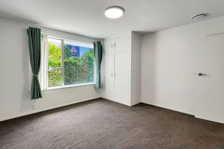 Photo of property in 2/171 Clarence Street, Riccarton, Christchurch, 8011