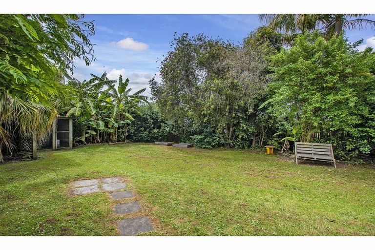 Photo of property in 31 Second Avenue, Avenues, Whangarei, 0110