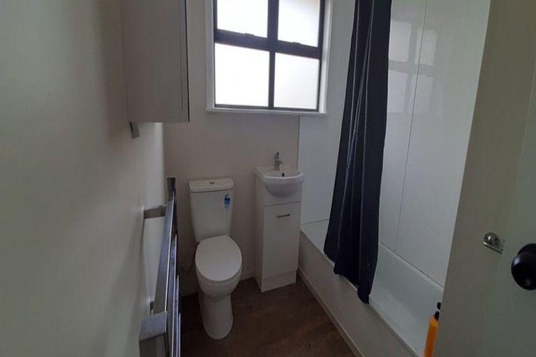 Photo of property in 47 Tweed Street, Roslyn, Palmerston North, 4414