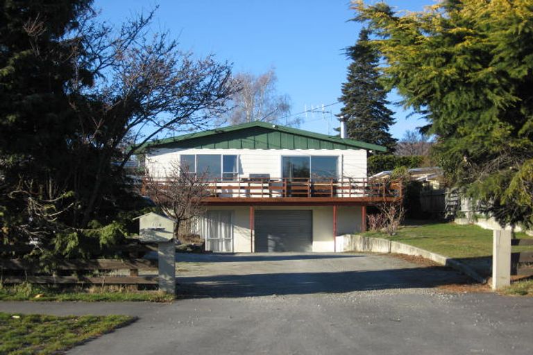 Photo of property in 184 Upton Street, Wanaka, 9305