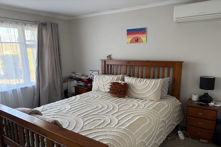 Photo of property in 83 Balrudry Street, Avonhead, Christchurch, 8042
