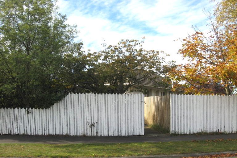 Photo of property in 12 Colman Avenue, Sockburn, Christchurch, 8042