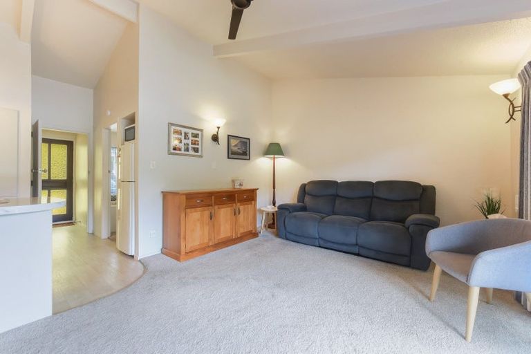 Photo of property in 4t Rutland Street, Picton, 7220