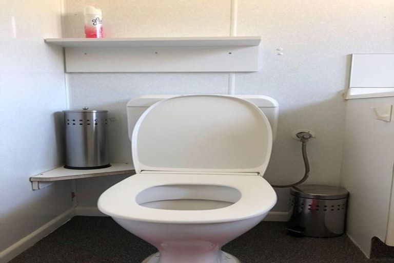 Photo of property in 2/5 Hinemoa Street, Waiwhetu, Lower Hutt, 5010