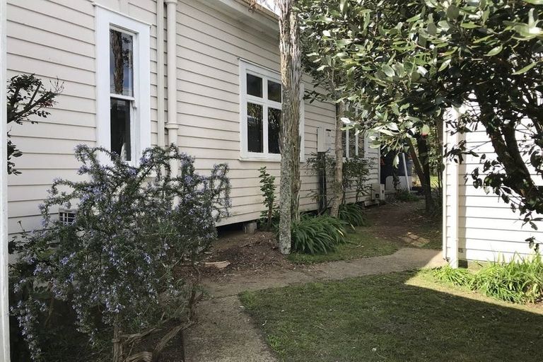 Photo of property in 55 Morrinsville Road, Hillcrest, Hamilton, 3216