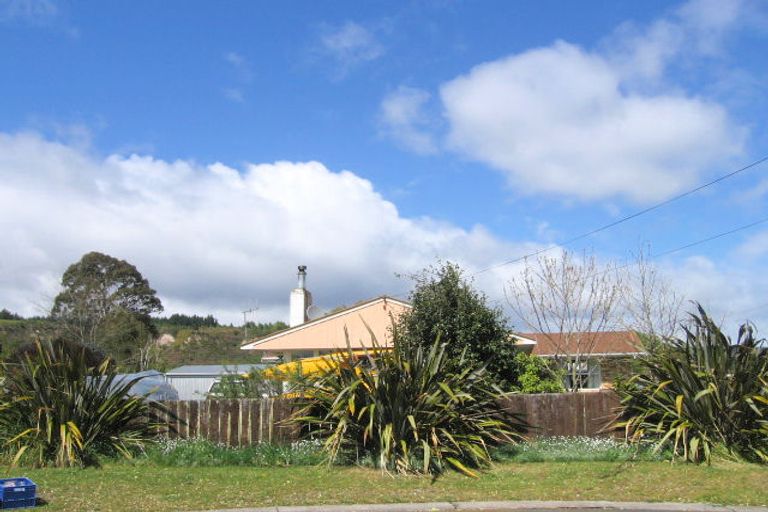 Photo of property in 3 Northcroft Street, Waitahanui, Taupo, 3378