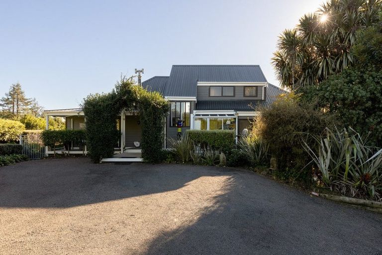 Photo of property in 240d Omokoroa Road, Omokoroa, Tauranga, 3114