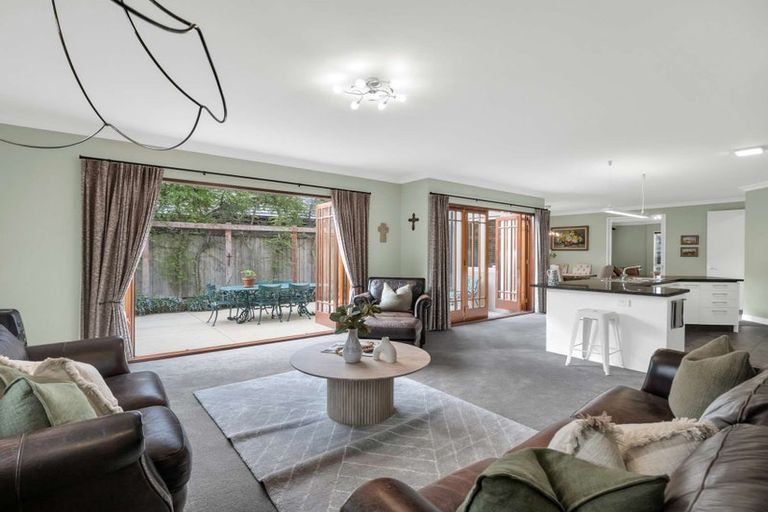 Photo of property in 61 Eastwood Rise, Waimairi Beach, Christchurch, 8083