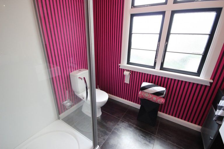 Photo of property in 15 Ake Ake Avenue, Hokowhitu, Palmerston North, 4410